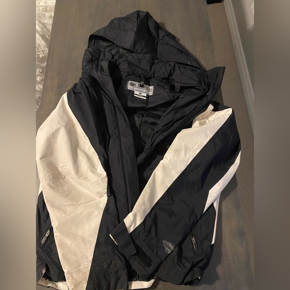 Columbia Black Jacket with Blue Accent - Picture 2 of 8